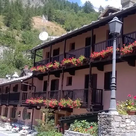 La Brenva Hotel 3*