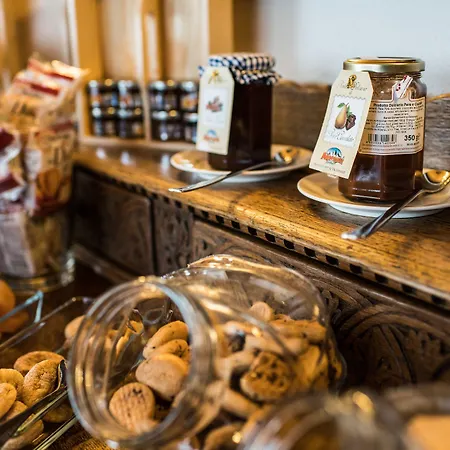 La Brenva Hotel